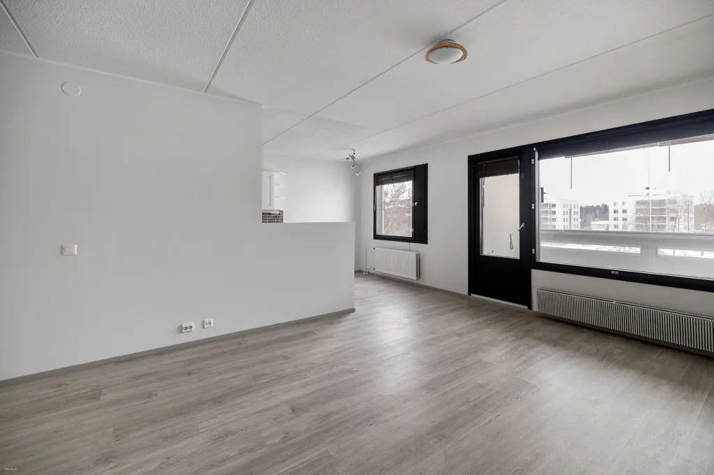 Toad - Apartment with Glass Balcony in Kerava