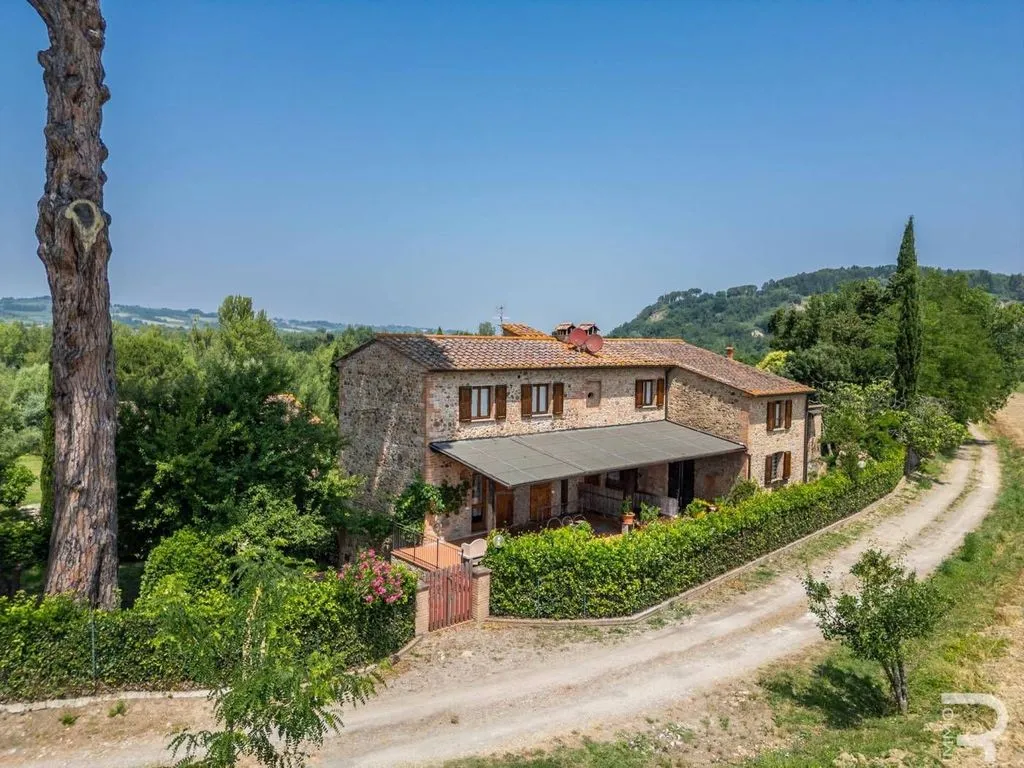 Vista aerea - Rustico with Pool in Terricciola, Tuscany