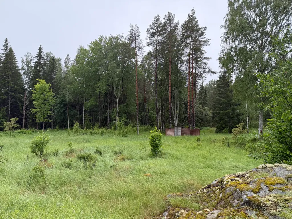 Plot for House with Cabin in Hensvik
