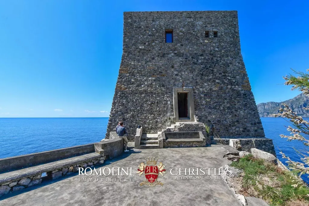 Välivaade - Waterfront Villa with Sea Access on Amalfi Coast