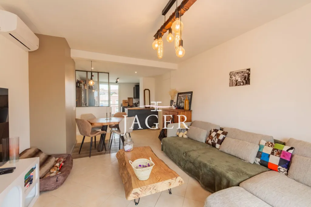 Séjour - Appartement 3 Pièces avec Terrasses à Sainte-Maxime