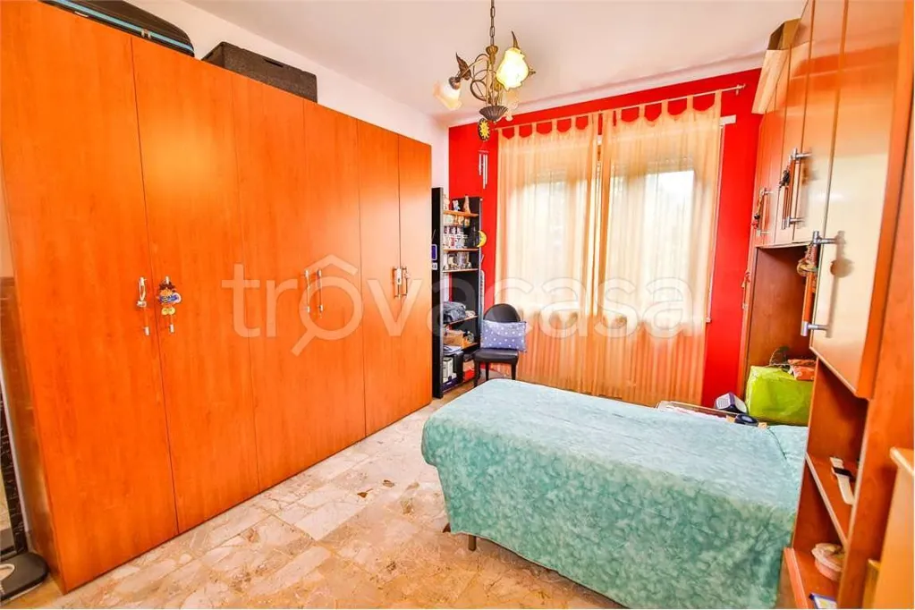 Chambres - Apartment with Balcony in Volpiano