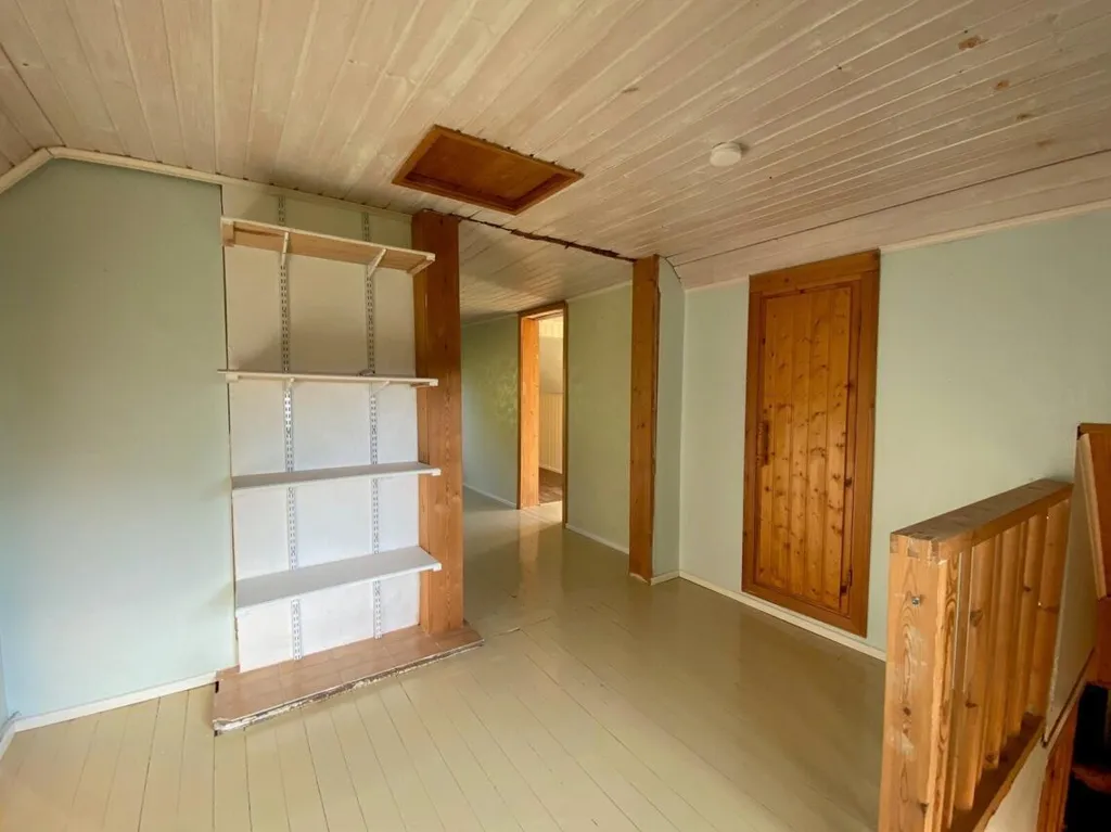 other_room