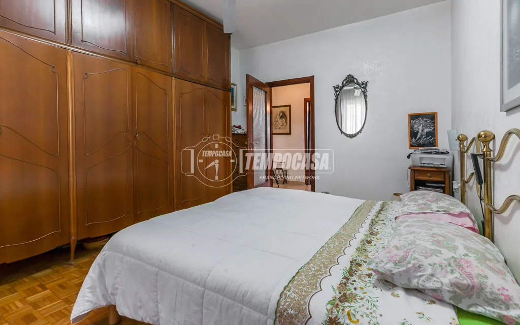 Chambres - Trilocale with Condominium Playground in Milan