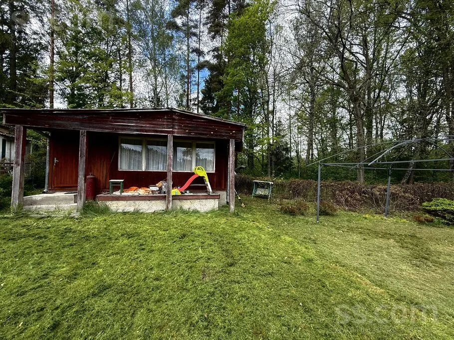 Jardin - Cottage with Garden in Valmiera District