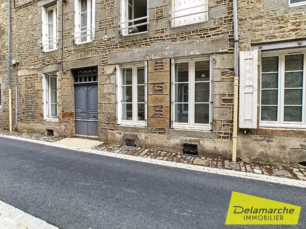 Extérieur - Studio au Centre d'Avranches avec Digicode