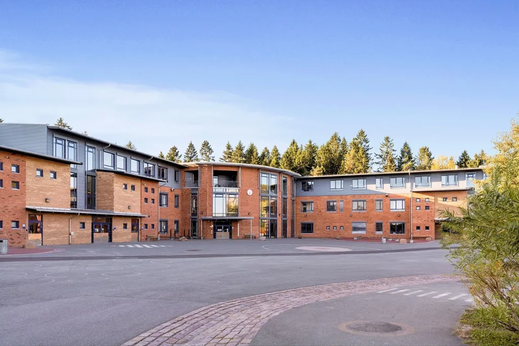 Esterno - Modern Apartment with Garden in Ammerud