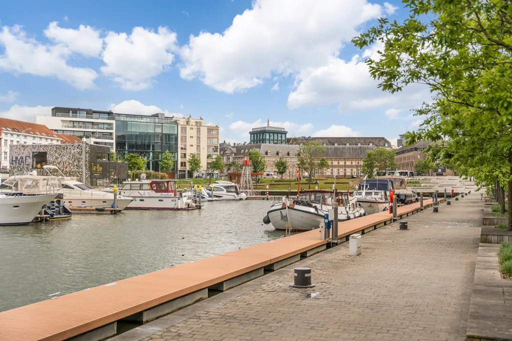 Appartement de luxe avec terrasse ensoleillée à Hasselt