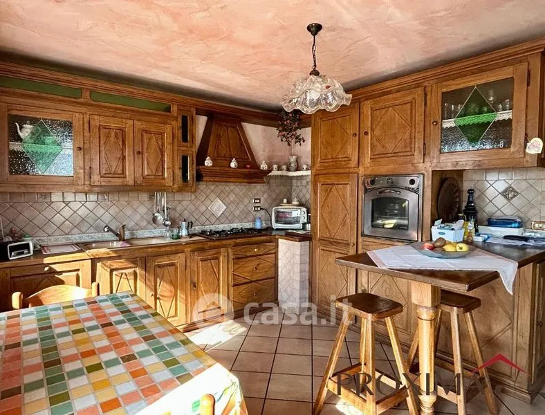 Cucina - Rustic Semidetached House with Alpine View in Villanova d'Asti