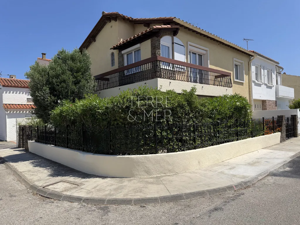 Esterno - 3-Faced House with Sea View in Saint-Cyprien