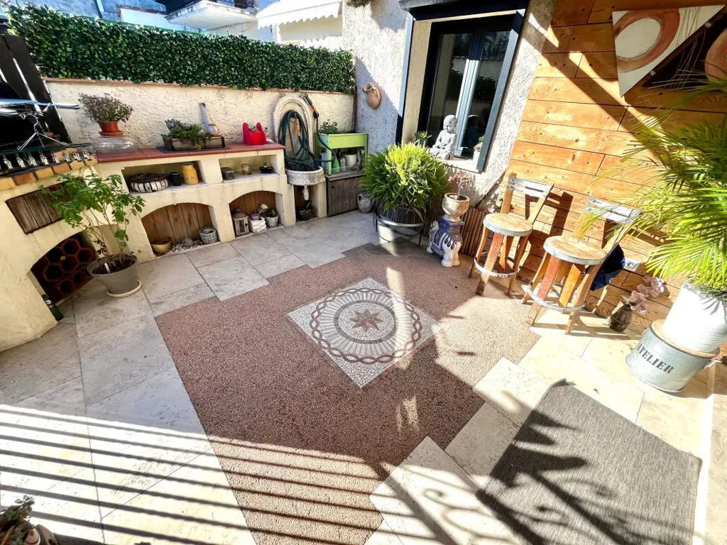 Terrasse - Bas de Villa Rénové au Calme près de La Bocca