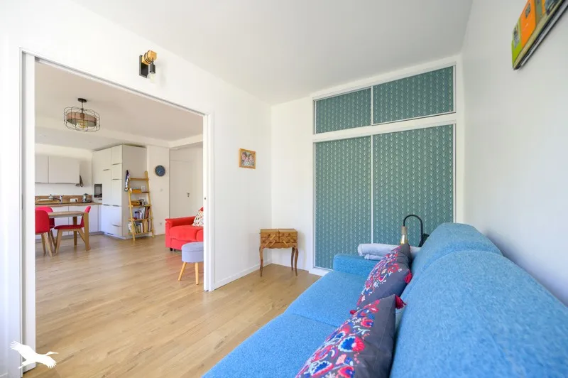 Elutuba - Type 3 Apartment with South West View near Gare