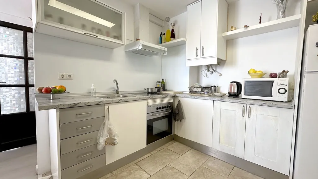 Cuisine - Sea View Flat with Balcony in Palmanova, Mallorca