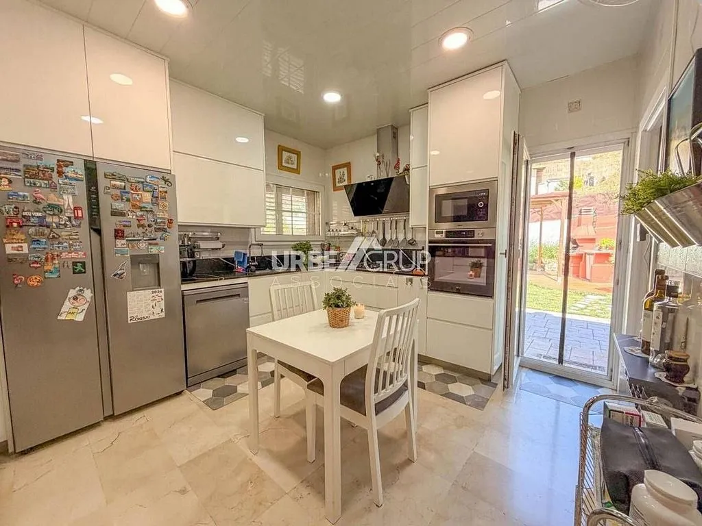 Cuisine - Luxury House with Pool in Castellbisbal