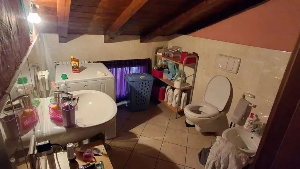 Salles de bain - Villa with Private Garden in Porlezza