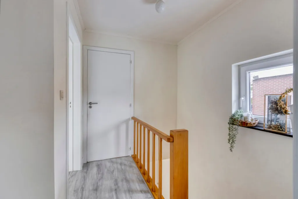 Esik - Ready-to-Move House with Garage in Aarschot