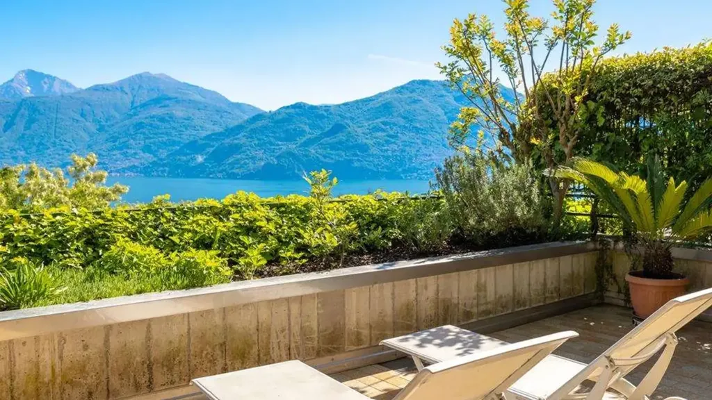 Terrazza - Luxury Flat with Lake View in Menaggio