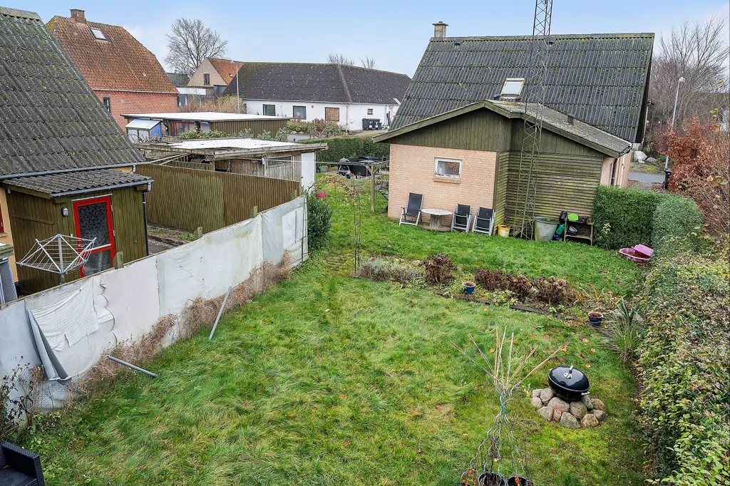 Jardin - Maison 5 pièces à Stege