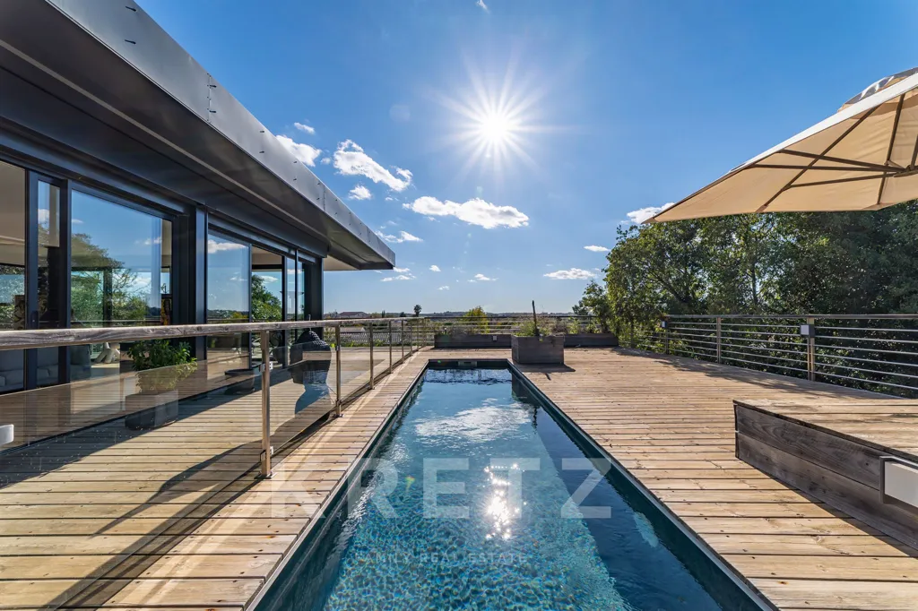 pool_area