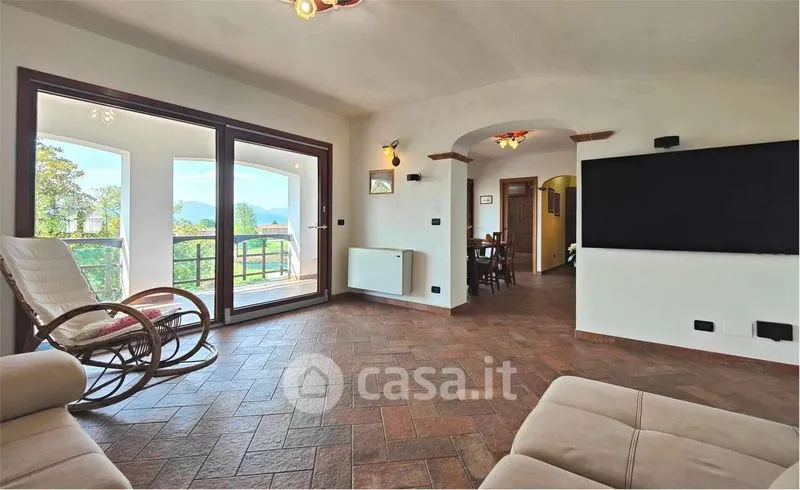 Soggiorno - Two-Storey Apartment with Panoramic Terrace in Capannori