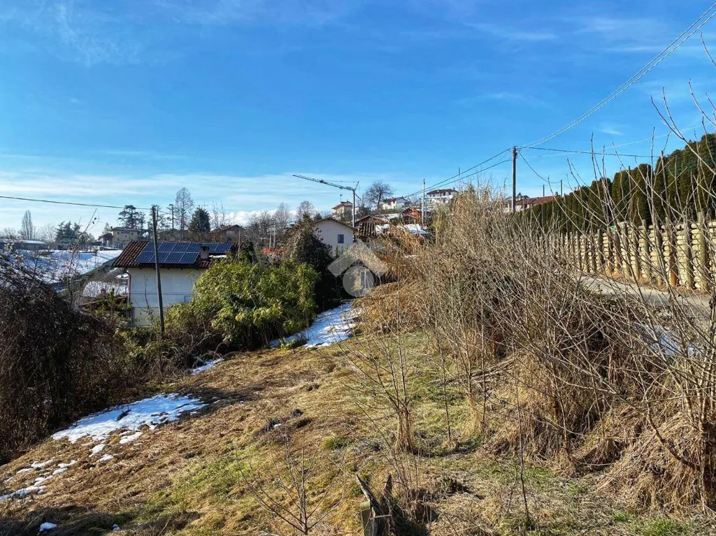 Aed - Rustic Property with Garden in Bra