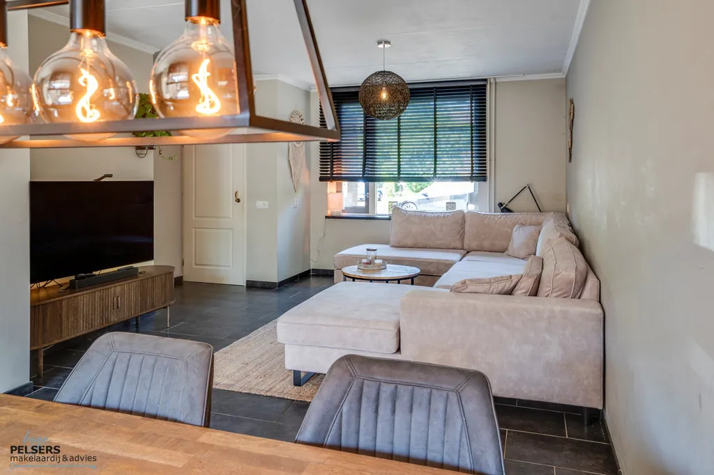 Sala da pranzo - Two-Storey House with Private Garden in Reuver