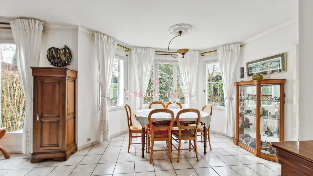 Dining Room - House with Garden in Chêne Feuillu, Achères