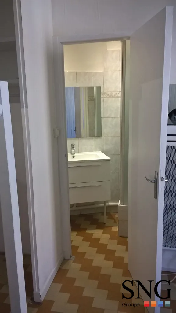Salles de bain - Appartement T1 avec Piscine à Marseille