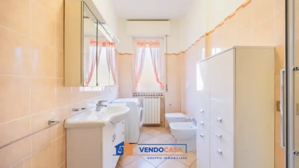Vannitoad - Rustic-Style Apartment with Balcony in Andora