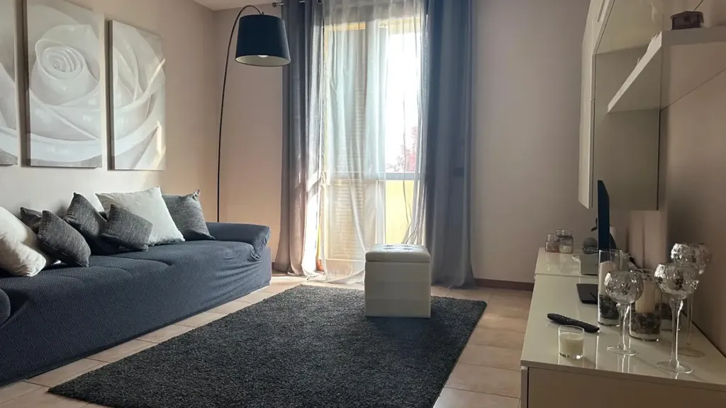 Séjour - Modern Flat with Balcony in Rottofreno