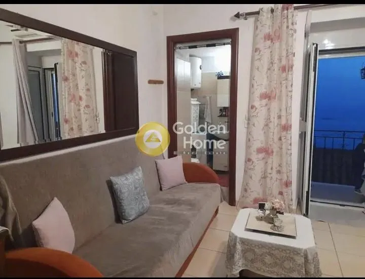 Séjour - Mezzanine Apartment with Sea View in Glossa
