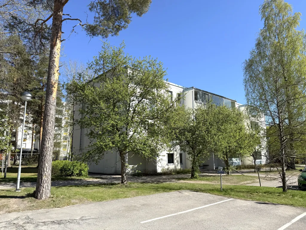 Välivaade - Apartment with Glass Balcony in Kerava