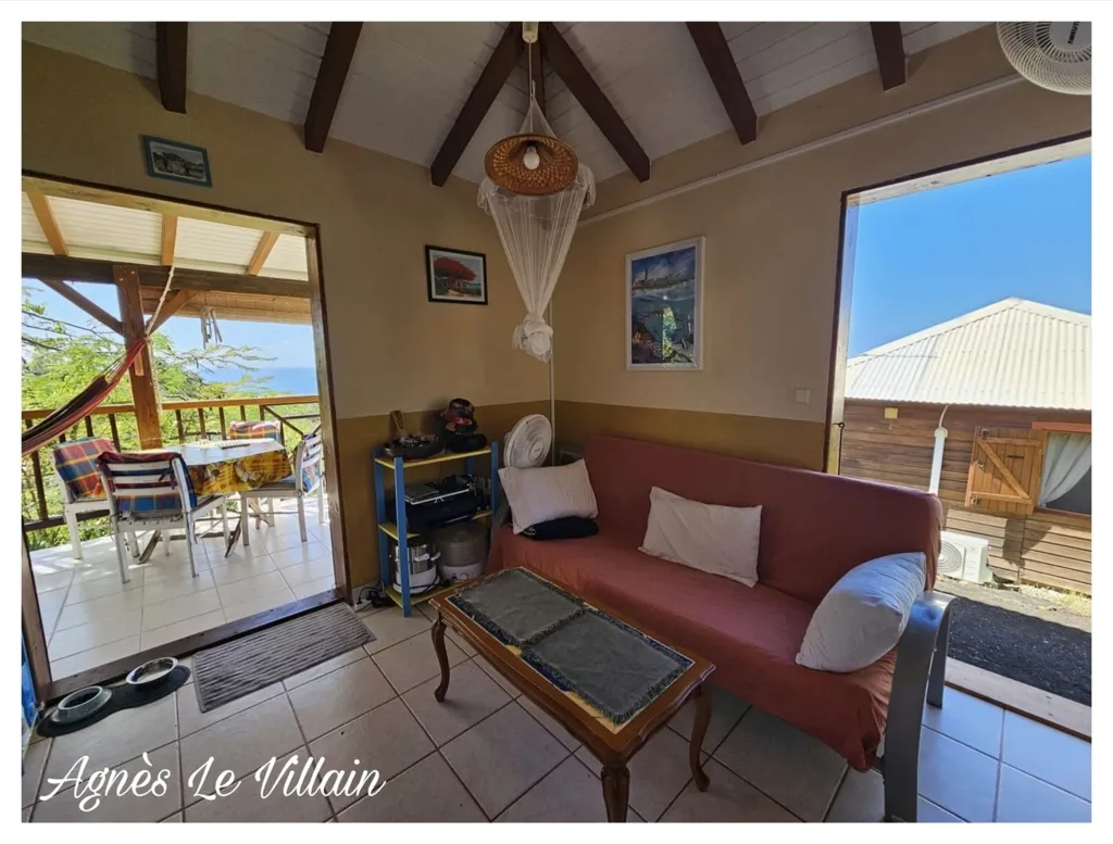 Séjour - Maisonnette T2 Vue Mer avec Piscine en Copropriété