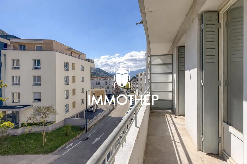 Appartement 2 pièces à Domène