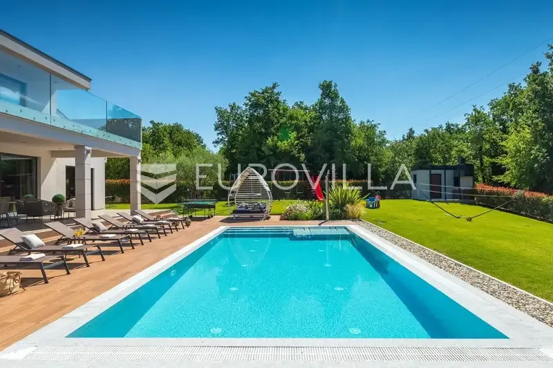 Bassein - Villa with Pool and Sauna in Višnjan