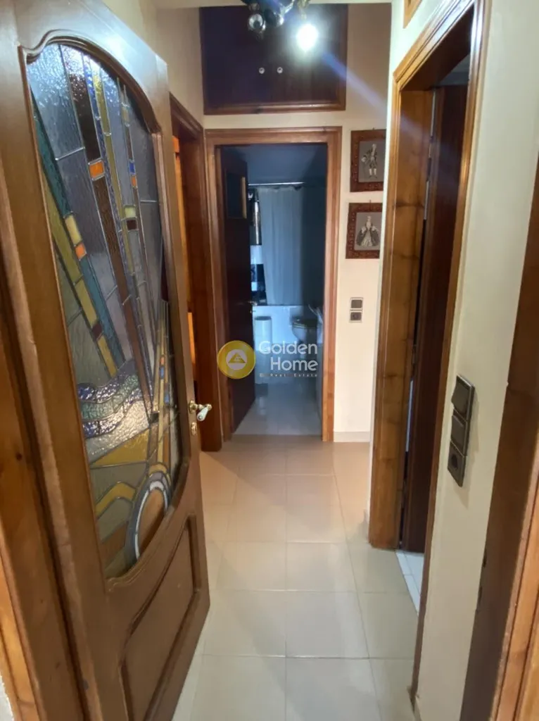 Esik - Apartment with Garden in Amfikleia Centre