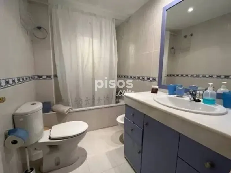 Bathrooms - Apartment with Pool in Los Boliches, Fuengirola
