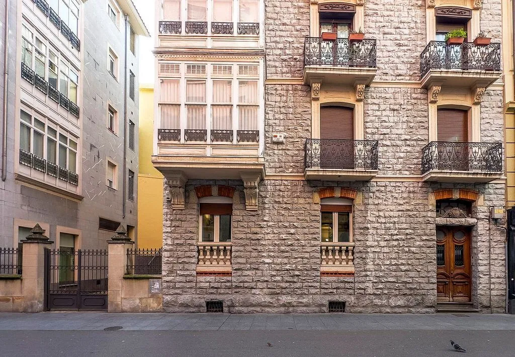 Extérieur - Modern Flat with Street Views in Vitoria Centre