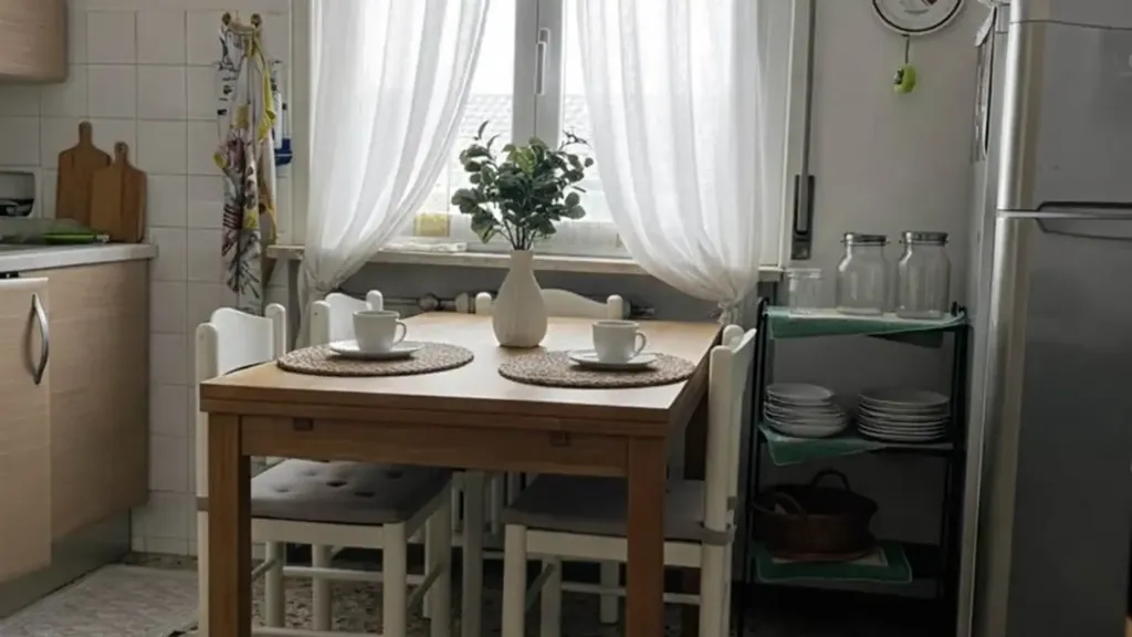 Söögituba - T3 Flat for Renovation in Vigevano