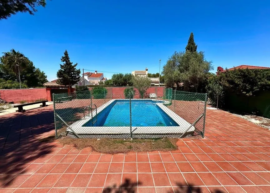 pool_area