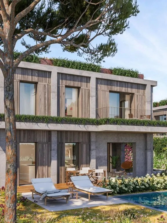 Villa with Sea View in Caparica Hills, Almada