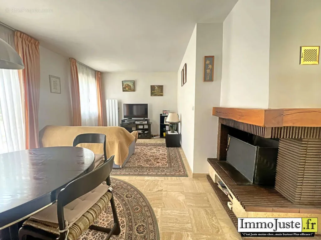Maison 3 pièces à Magny-Les-Hameaux