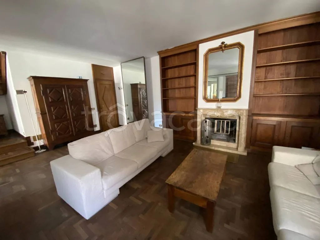 Séjour - Historic Apartment with Panoramic View in Novara