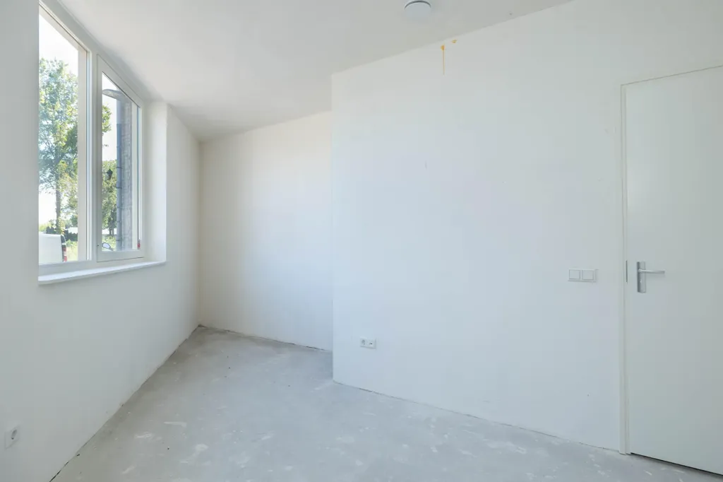 other_room
