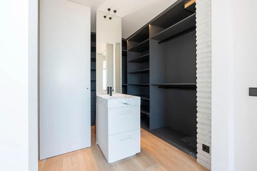 Rooms - Penthouse with Sea View in Sant Gervasi