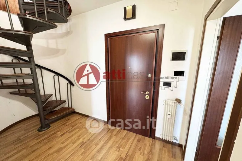Rooms - Bi-Level Attic Apartment with Sea View in Trieste