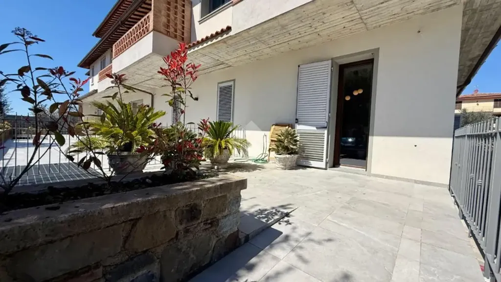 Terrasse - Newly Built Apartment with Private Garden in Reggello