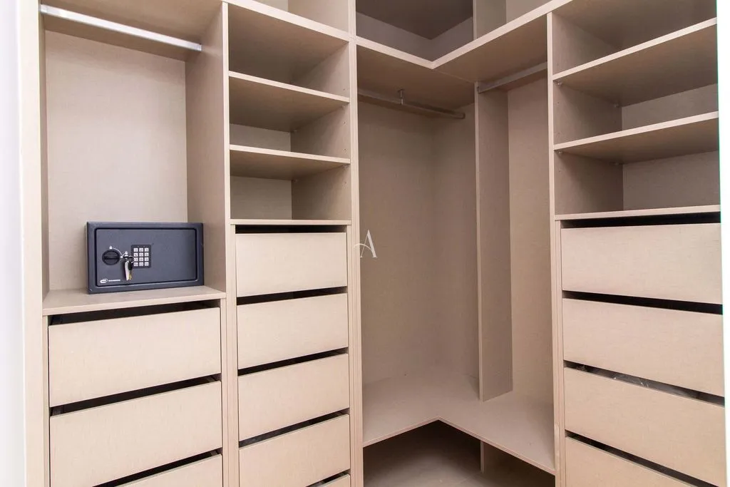 closet_dressing