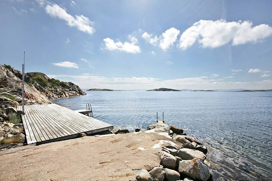 5-toaline maja asukohas Tjörns kommun