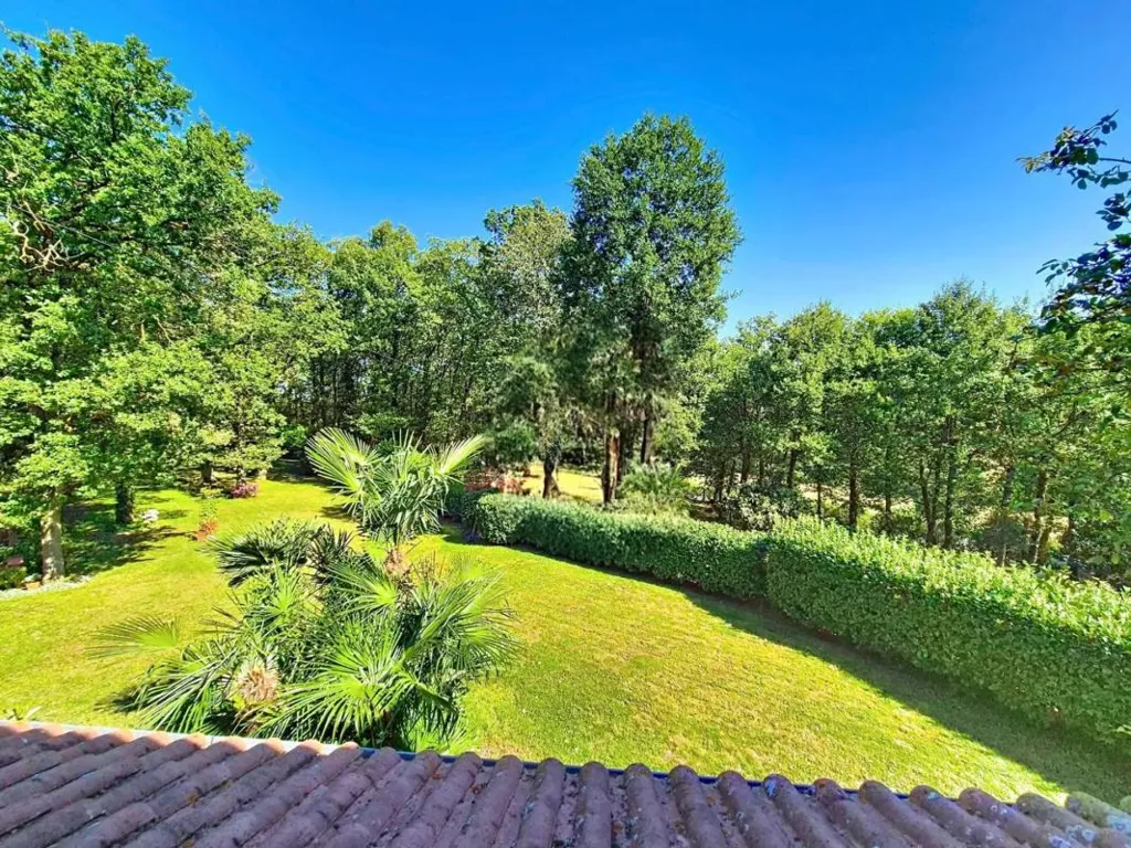 Aed - Detached House with Pool in Esperce
